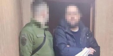 Передавав дані знайомому з ФСБ: СБУ затримала відомого адвоката, що наводив удари по Дніпру
