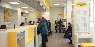 "Укрпошта" видаватиме посилки без черги, але не всім: деталі
