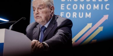 Все пошло не так. Почему Сорос пугает Европу кризисом