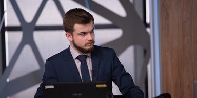 "Виженемо орків": ведучий "Прямого" Андрій Соломка добровільно вступив у ЗСУ (відео)