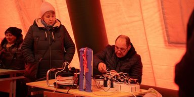 "Пятые сутки без отопления": как левый берег Киева выживает в холоде и темноте (видео)