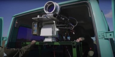 ВСУ впервые показали работу лазера "Тризуб": поражает ракеты, БПЛА и самолеты (видео)