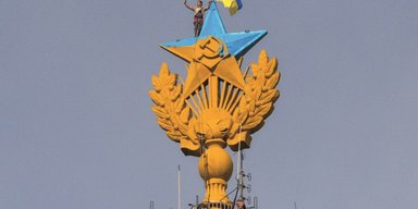 Мама, мы все тяжело больны. Посвящается вирусу российской пропаганды