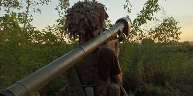 Боец ВСУ сбил "Шахед" из ПЗРК "Игла" с тепловизором (видео)