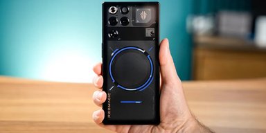 Смартфон із рідинним охолодженням RedMagic 11S Pro: чи є в ньому користь (фото, відео)