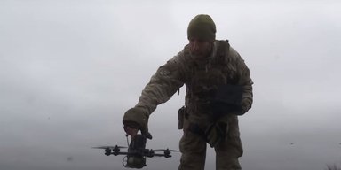 Знищили навіть РЕБ "Поле-21": ЗСУ показали, як б'ють окупантів дронами "Химера" (відео)