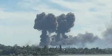 "Проходят учения": в Севастополе прозвучали сильные взрывы, — СМИ