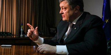 Футбол и немцы. Почему Порошенко не поехал на встречу с Путиным