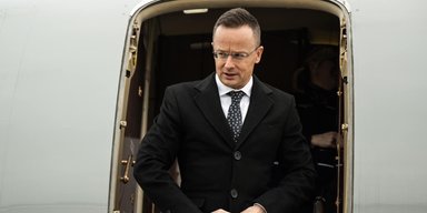 "Нет никакого шантажа": Сийярто ответил Бербок, почему Венгрия против членства Украины в ЕС