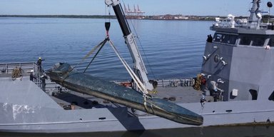 ВМС США создают морской беспилотник на основе кустарной "наркосубмарины" (видео)
