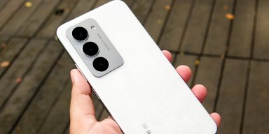 Недорогой смартфон с аккумулятором на 7500 мАч: новинка Xiaomi раскрыта до анонса