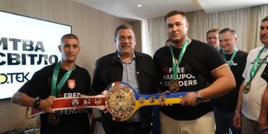 "Вы — герои человечества". Глава WBC Сулейман поздравил украинских ветеранов в Эр-Рияде