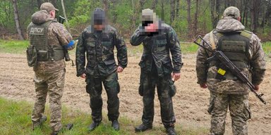 Не нашли работы в ЕС: два брата переплыли реку, чтобы вернуться в Украину (фото)