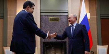 Здесь русский дух, здесь нефтью пахнет. Зачем Кремль направил в Венесуэлу воинские подразделения