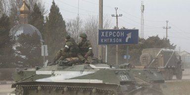 На Херсонщині росіяни дозволили голосувати на виборах президента за українським паспортом, – ІС