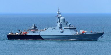 Прикриває ППО: новітній корабель РФ "Циклон" не може запускати ракети "Калібр" (відео)