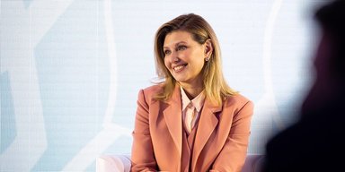 Топ-7 ярких образов Елены Зеленской до и во время войны