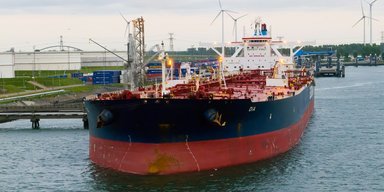 Россия увеличила экспорт нефти, несмотря на атаки украинских дронов, — Reuters