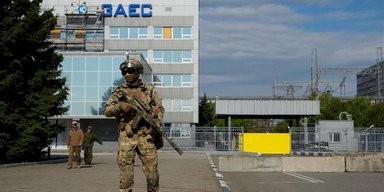 "Без участі України": Путін заявив, що обговорює з США спільне управління Запорізькою АЕС