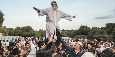 Туризм и погром. Почему паломничество хасидов в Умань стало источником конфликта, а не денег