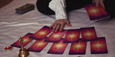 Оберіть карту на зображенні й дізнайтеся, що для вас підготував цей тиждень січня