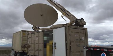 Дешево уражає повітряні цілі без ракет: США випробували мікрохвильову зброю CHIMERA
