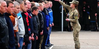 Отмазаться любой ценой. Почему украинцы не хотят идти в армию