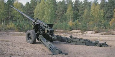 Небезпечна старенька на лінії фронту. Чому 70-річна гаубиця М-46 у військах РФ — не привід для сміху