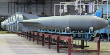 Російський літак скинув бомбу на будинок місцевого поліцейського в Курській області: деталі