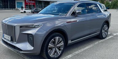 Постоянный гость на СТО: китайский Rolls-Royce шокировал владельца своей ненадежностью (фото)