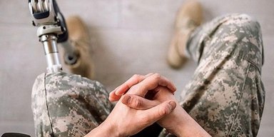 Имеют право на 100 тыс. грн, а получают лишь 1000 грн: как оформить компенсацию за ранения