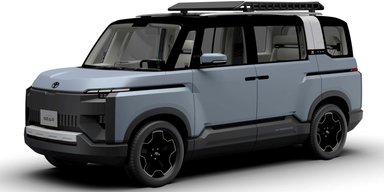 Toyota показала компактный внедорожный минивэн с нестандартным салоном (фото)