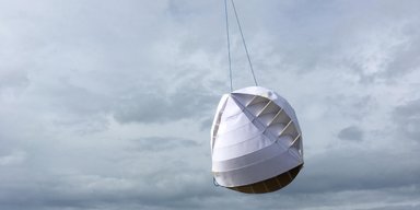О солнечных панелях и турбинах можно забыть: необычная сфера производит энергию из ветра (видео)