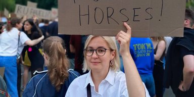 Женщин могут заставить отказываться от фамилии мужа: нардеп о новом Гражданском кодексе