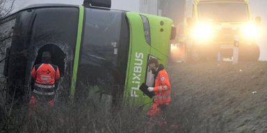 Автобус "Відень — Київ" потрапив у ДТП в Словаччині, серед постраждалих діти: що відомо (фото)