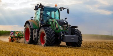 Більше дизеля. Азербайджан допоможе Україні вирішити питання палива для посівної