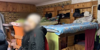 Заманювали обіцянками про "лікування": під Києвом торгували людьми (фото, відео)