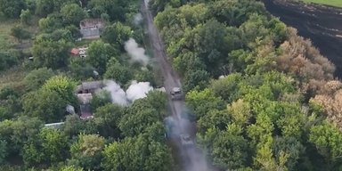 Слаженная боевая работа: как бойцы ВСУ уничтожили врага на позиции под Покровском (видео)