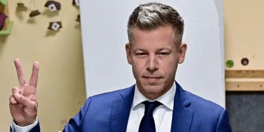 Петер Мадьяр заблокировал границу для товаров из Украины: от мяса до вина (документ)