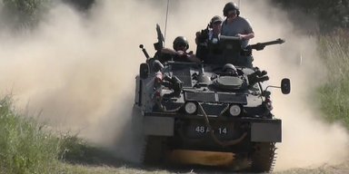 Скільки коштує життя українського солдата. І чому важливо купувати бронетехніку для ЗСУ