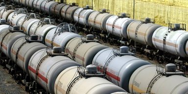Рекордные прибыли на войне: сколько Польша зарабатывает на бензине для Украины