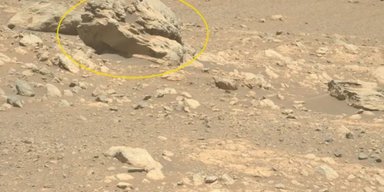 Марсоход NASA обнаружил на Марсе странный объект: он чужой для Красной планеты (фото)