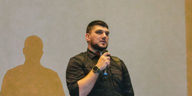 Командира РДК Дениса Капустина переобъявили в розыск в России
