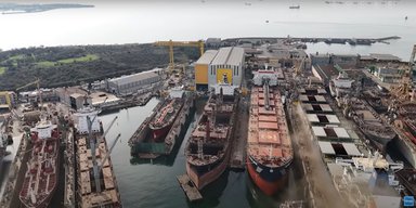 Сховали дуже старанно: яхту Путіна ремонтують на верфі у країні НАТО, — розслідувачі (відео)
