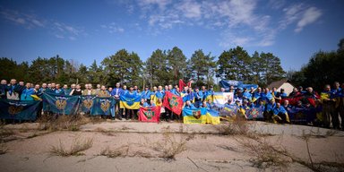 Украина вернула домой 103 пленных, среди них — бойцы "Азова", Kraken и 36 ОБМП (фото)