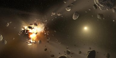 Два самых быстрых астероида могут быть причиной земного явления на Венере (фото)