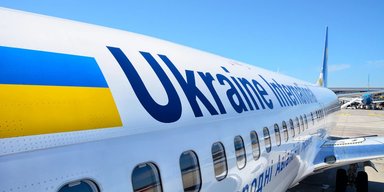 Європа готується до відновлення авіасполучення з Україною: Стармер розповів, коли це відбудеться