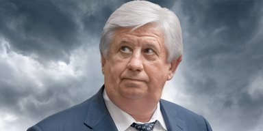 Просят на выход. Уйдет ли в отставку Виктор Шокин