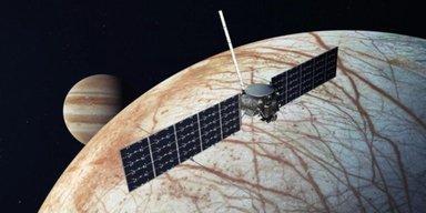 Найбільший апарат NASA на шляху до Юпітера вперше зробив знімок зірок (фото)