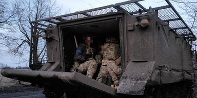 Бойцы ГУР на "Сикачах" и "Характерниках" обеспечивали отход украинских сил из Авдеевки (фото)